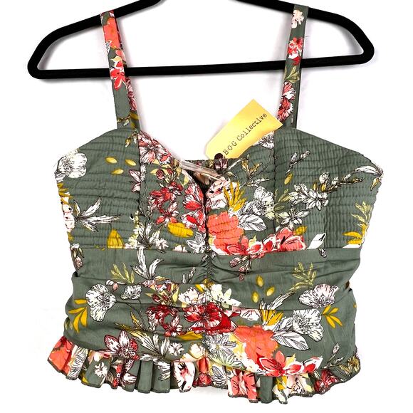 BOG Tank Top Womens Large - NWT-Collective Sage Green Floral Padded Crop Halter - Picture 1 of 7